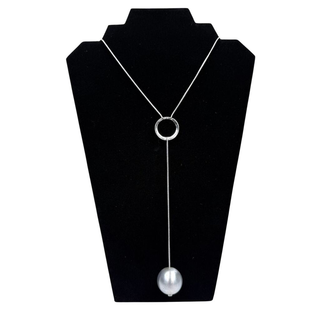 Modern Silver Tone Lariat Y-Necklace with Large Gray Pearl Bead Pendant 28 in